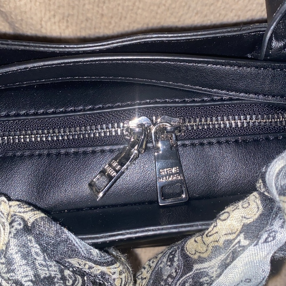 🖤 💥Like New Steve Madden Leather Bag medium crossbody - Picture 4 of 7